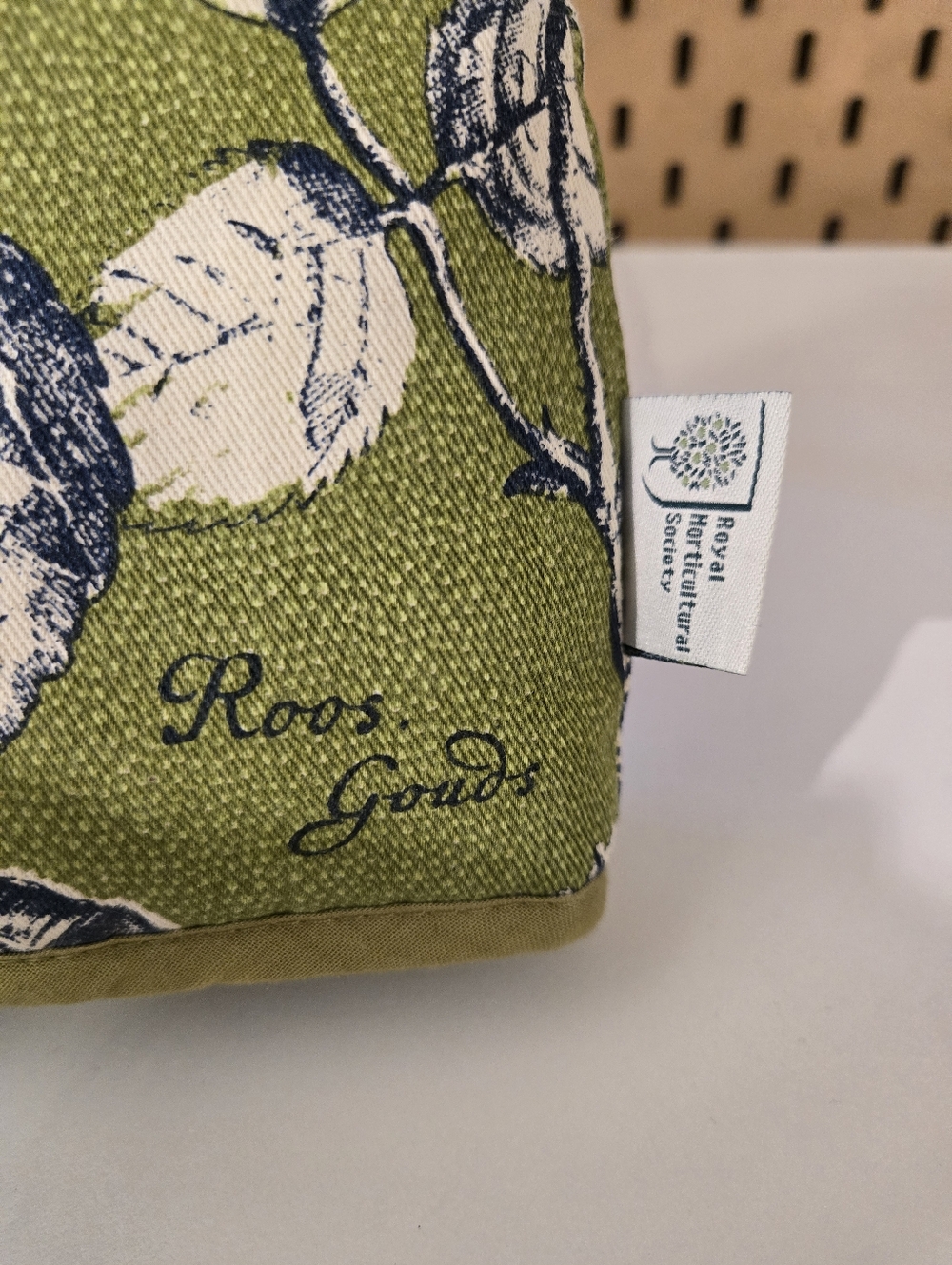 Ulster Weavers Portman Farm Tea Cosy Cozy Royal Horticultural Society Botanical - Picture 6 of 11